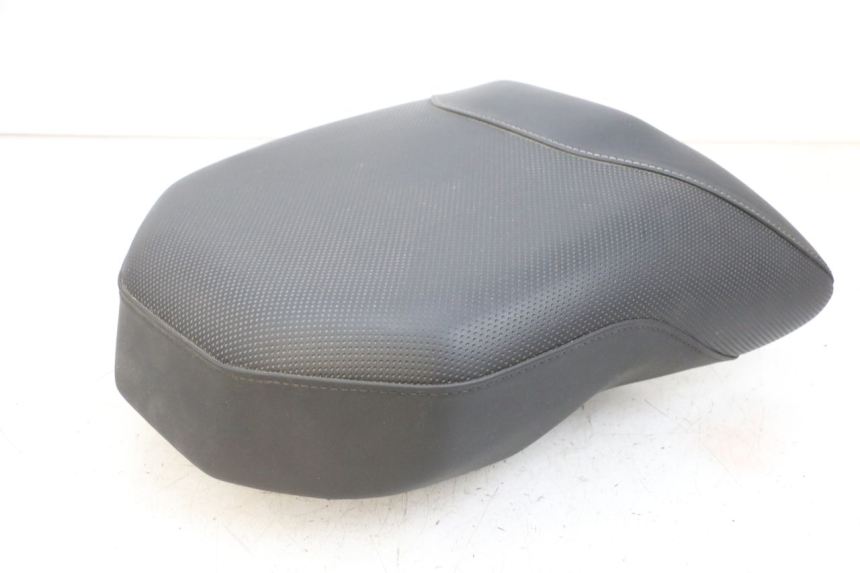 photo de BANCO TRASEIRO BMW R GS 1250 (2021 - 2024) - Marcações e referências