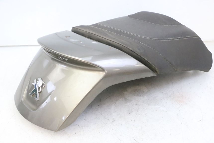 photo de BANCO TRASEIRO PEUGEOT SATELIS 125 (2013 - 2018) - Pontos de fixação