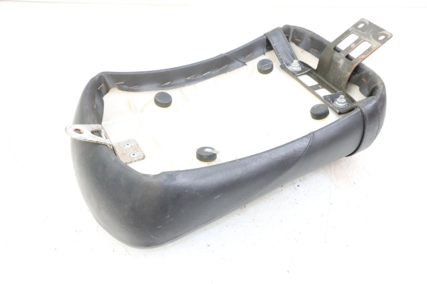 photo de BANCO TRASEIRO SUZUKI VL INTRUDER 125 (2004 - 2007) - Estado da superfície