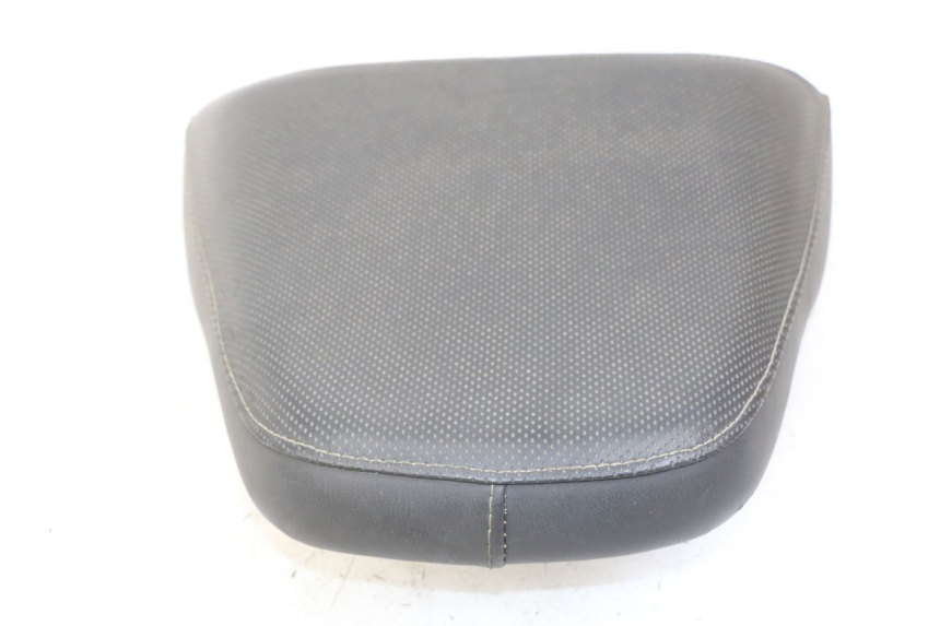photo de BANCO TRASEIRO YAMAHA YP MAJESTY 125 (2007 - 2010) - Pontos de fixação