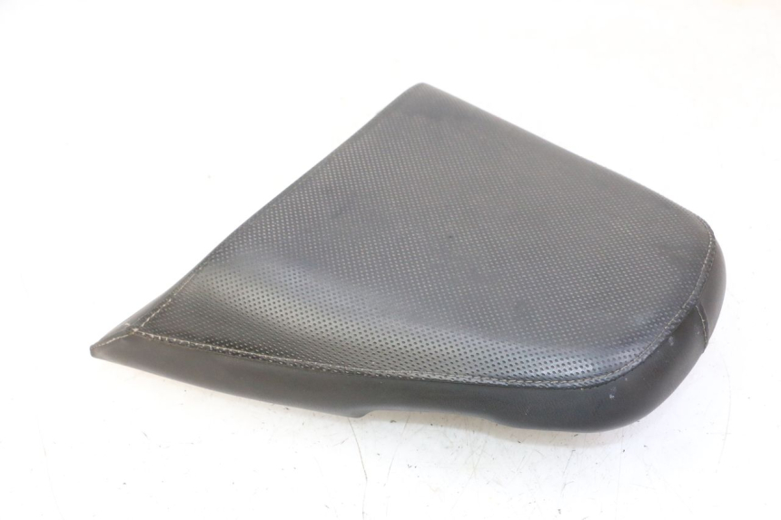 photo de BANCO TRASEIRO YAMAHA YP MAJESTY 125 (2007 - 2010) - Estado da superfície