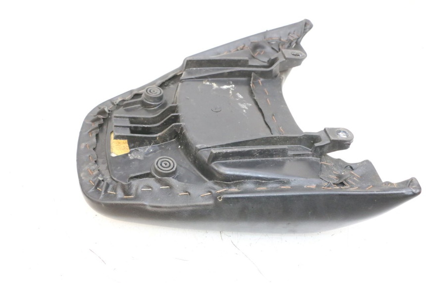 photo de BANCO TRASEIRO YAMAHA YP MAJESTY 125 (2002 - 2006) - Ampliação técnica