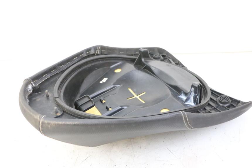 photo de BANCO DIANTEIRO YAMAHA AEROX NAKED 2T 50 (2013 - 2017) - Zoom do estado de desgaste