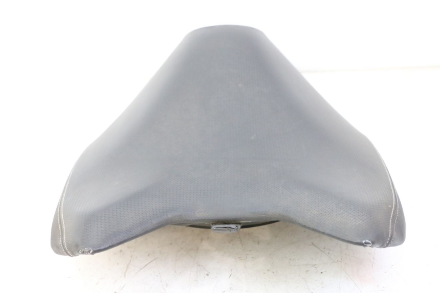 photo de BANCO DIANTEIRO YAMAHA AEROX NAKED 2T 50 (2013 - 2017) - Marcações e referências