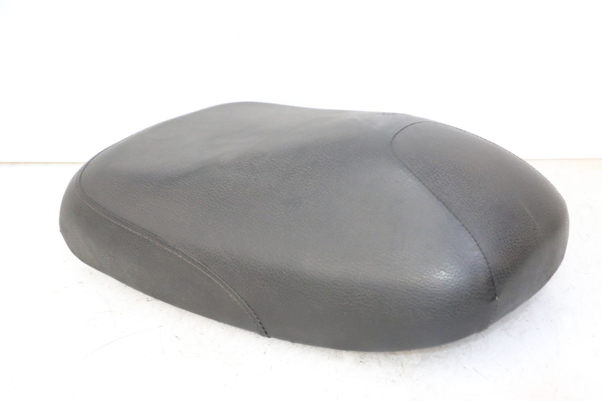 photo de BANCO DIANTEIRO KYMCO AGILITY 4T 50 (2005 - 2018) - Pontos de fixação