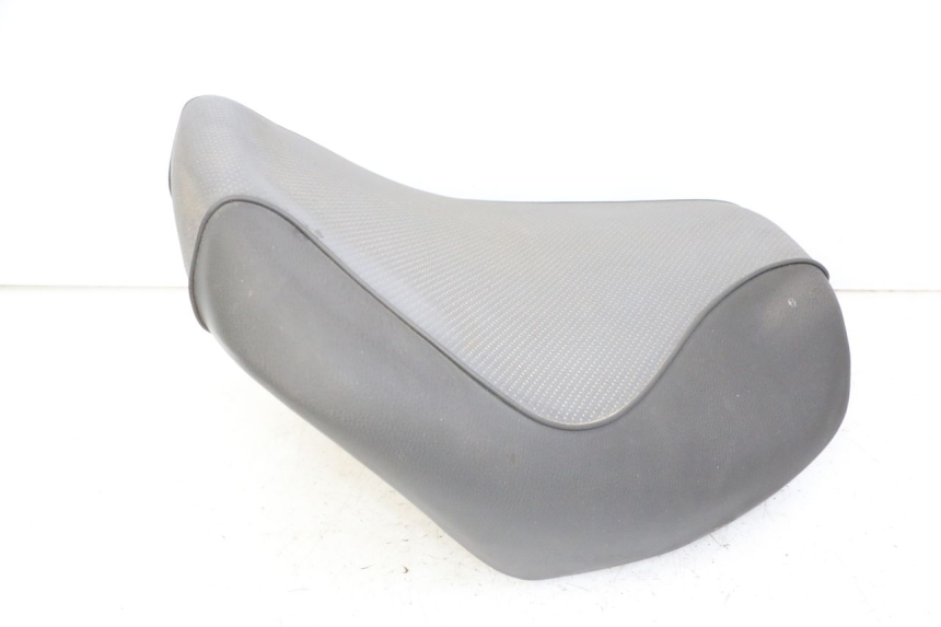 photo de BANCO DIANTEIRO APRILIA CLASSIC 125 (1995 - 2001) - Detalhes característicos