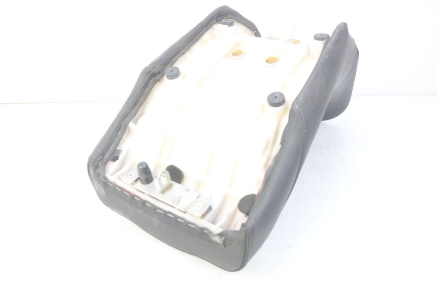 photo de BANCO DIANTEIRO YAMAHA FJR ABS 1300 (2006 - 2012) - Detalhe da peça