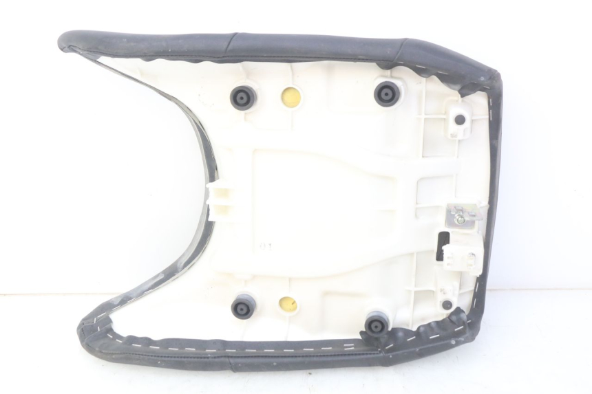 photo de BANCO DIANTEIRO YAMAHA FJR ABS 1300 (2006 - 2012) - Estado da superfície