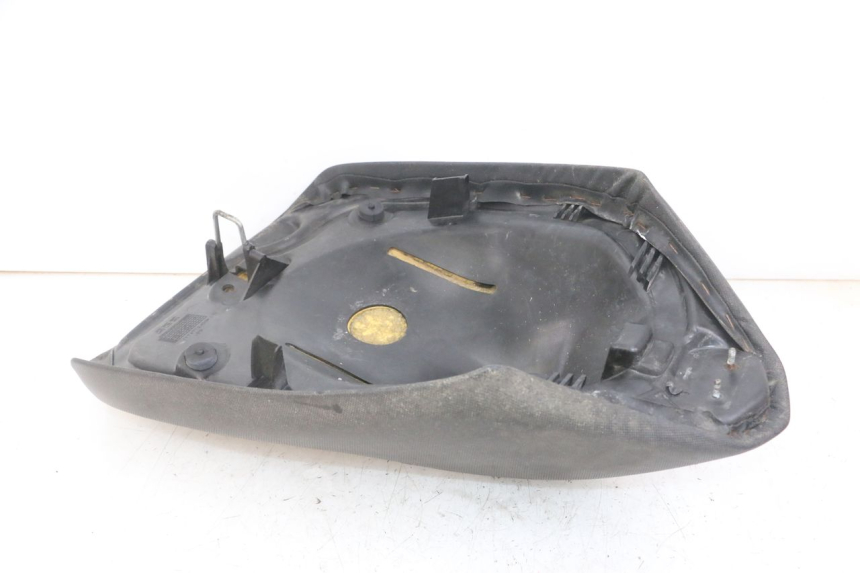 photo de BANCO DIANTEIRO PEUGEOT JET FORCE CARBU 50 (2003 - 2016) - Zoom do estado de desgaste
