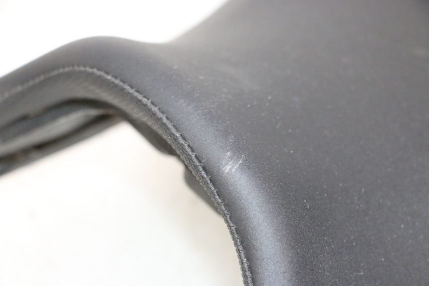 photo de BANCO DIANTEIRO YAMAHA MT-07 MT07 ABS 700 (2018 - 2020) - Pontos de fixação