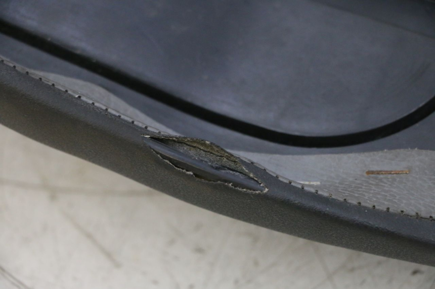 photo de BANCO DIANTEIRO YAMAHA NEOS NEO'S 4T 50 (2008 - 2016) - Detalhe da peça