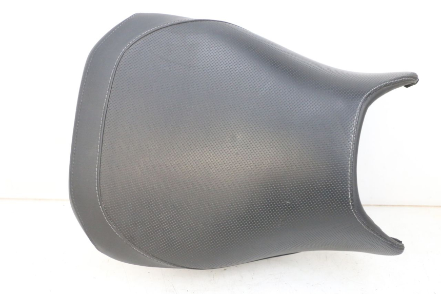 photo de BANCO DIANTEIRO BMW R GS 1250 (2021 - 2024) - Detalhe da peça