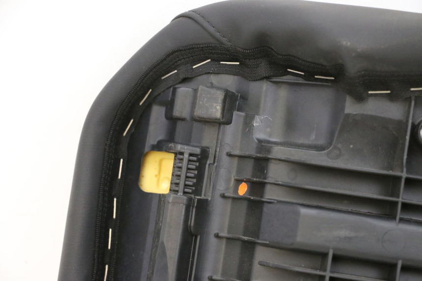 photo de BANCO DIANTEIRO BMW R GS 1250 (2021 - 2024) - Ângulo alternativo