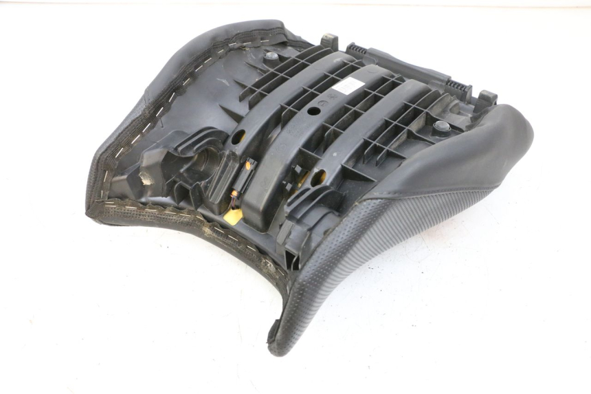 photo de BANCO DIANTEIRO BMW R GS 1250 (2021 - 2024) - Estado da superfície