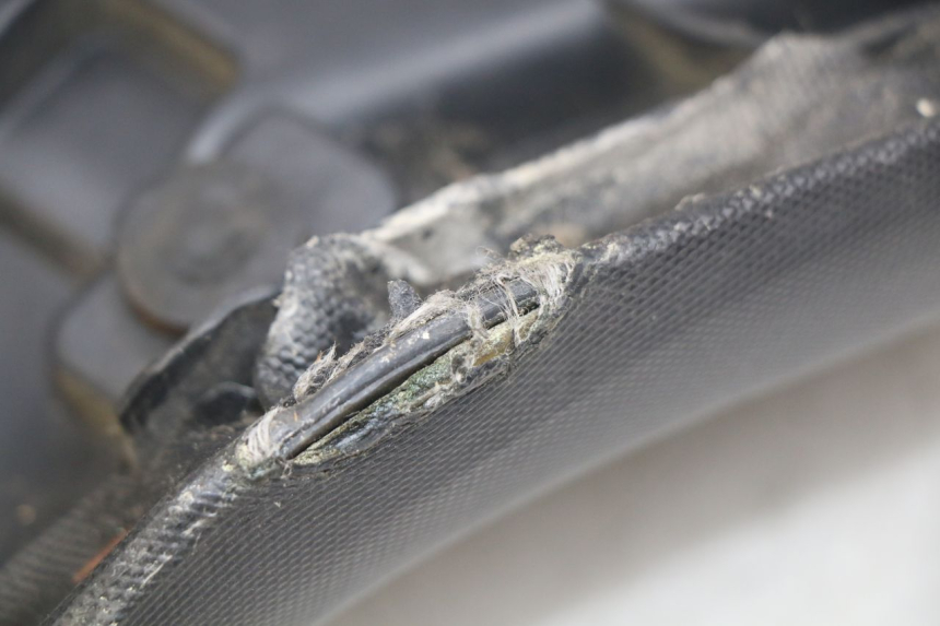 photo de BANCO DIANTEIRO YAMASAKI RAPTOR 50 (2013 - 2018) - Outro ângulo de visão