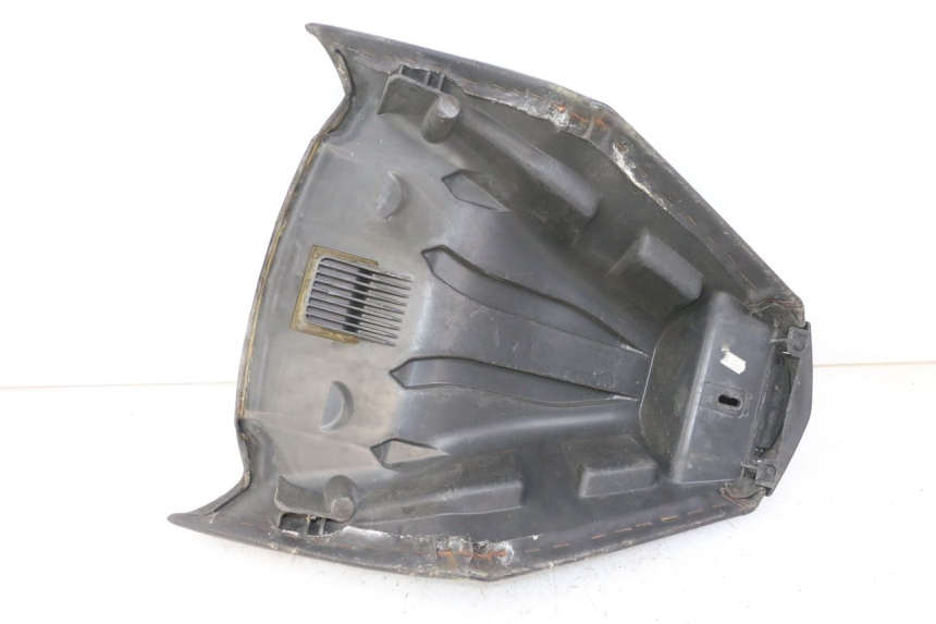 photo de BANCO DIANTEIRO PEUGEOT SATELIS COMPRESSOR K15 125 (2006 - 2009) - Estado da superfície
