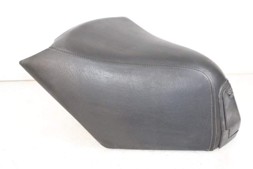 photo de BANCO DIANTEIRO PEUGEOT SATELIS 125 (2010 - 2012) - Pontos de fixação