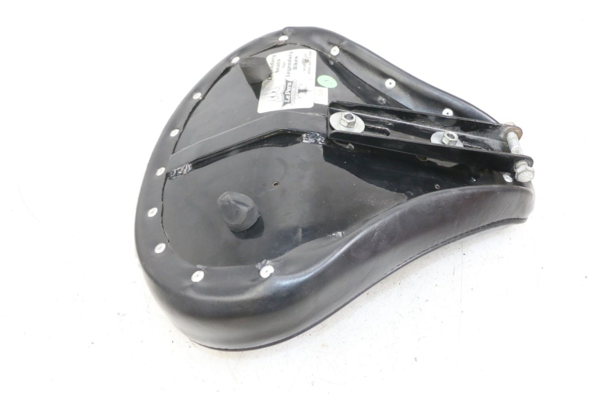 photo de BANCO DIANTEIRO HARLEY DAVIDSON SPORTSTER XL CUSTOM 1200 (2003 - 2004) - Ampliação técnica