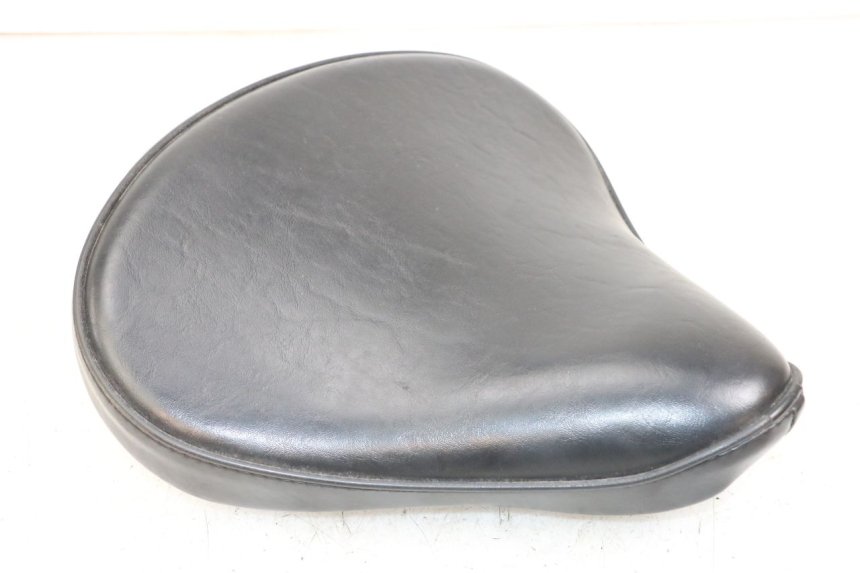 photo de BANCO DIANTEIRO HARLEY DAVIDSON SPORTSTER XL CUSTOM 1200 (2003 - 2004) - Pontos de fixação