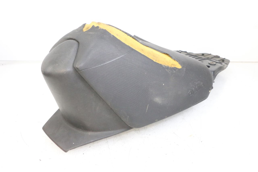 photo de BANCO DIANTEIRO APRILIA SR CARB LC 2T 50 (2004 - 2012) - Zoom do estado de desgaste