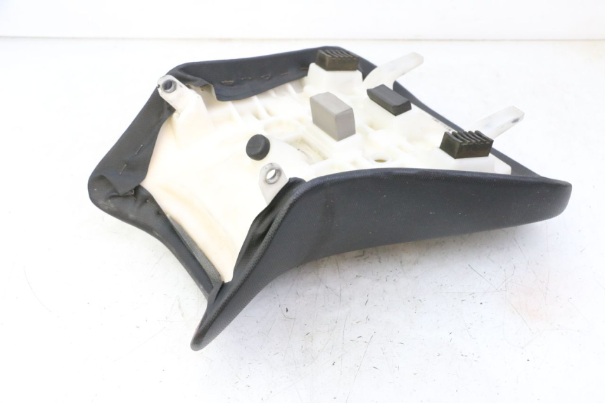 photo de BANCO DIANTEIRO SUZUKI SV S 650 (2003 - 2009) - Peça verificada