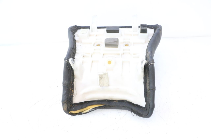 photo de BANCO DIANTEIRO SUZUKI SV S 650 (2003 - 2009) - Ampliação técnica