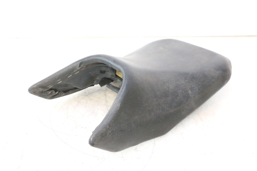photo de ASSENTO DIANTEIRO DAELIM VJ ROADWIN 125 (2004 - 2007) - Pontos de fixação
