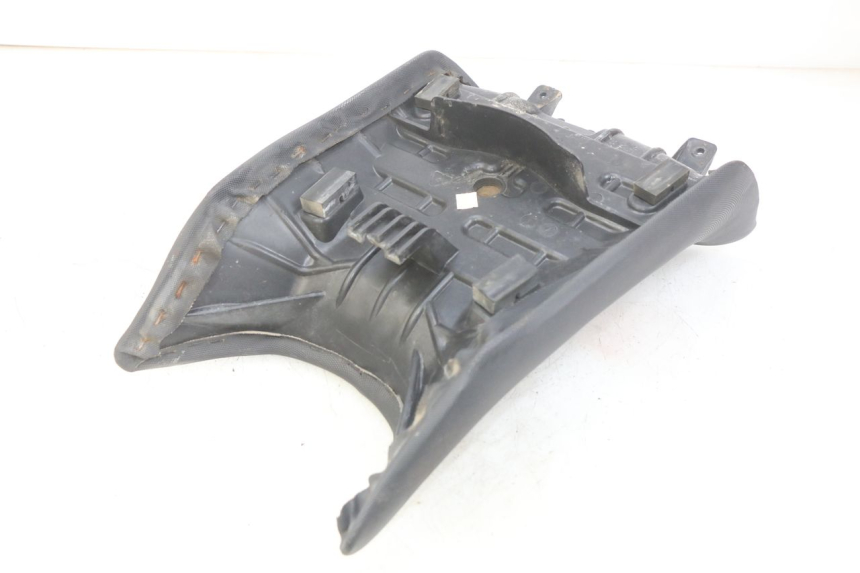 photo de BANCO DIANTEIRO SYM WOLF SB 125 (2011 - 2018) - Ampliação técnica