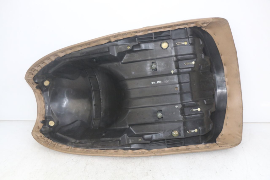 photo de BANCO DIANTEIRO YAMAHA YP MAJESTY 400 (2004 - 2008) - Vista de perto