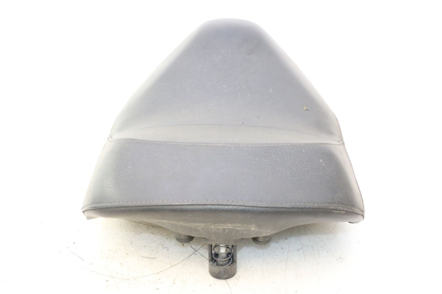 photo de BANCO DIANTEIRO YAMAHA YP MAJESTY 125 (1998 - 2001) - Detalhes característicos