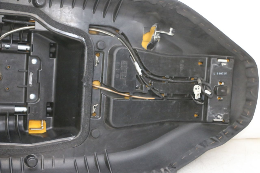 photo de SELIM SUZUKI BURGMAN 650 (2013 - 2020) - Ampliação dos componentes