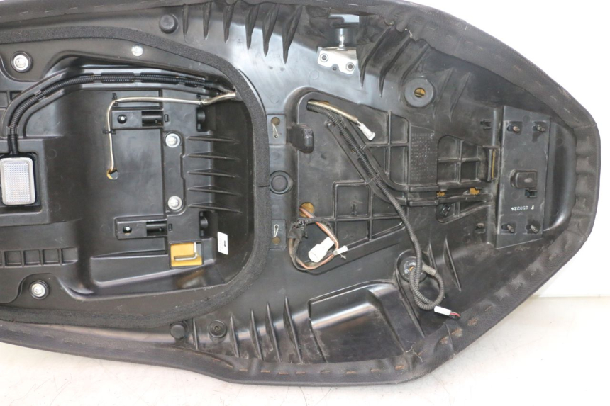 photo de SELIM SUZUKI BURGMAN EXECUTIVE ABS 650 (2006 - 2012) - Vista do produto