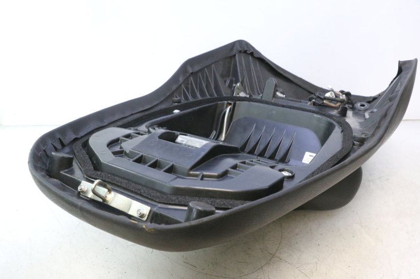photo de SELIM SUZUKI BURGMAN EXECUTIVE ABS 650 (2006 - 2012) - Inspeção visual