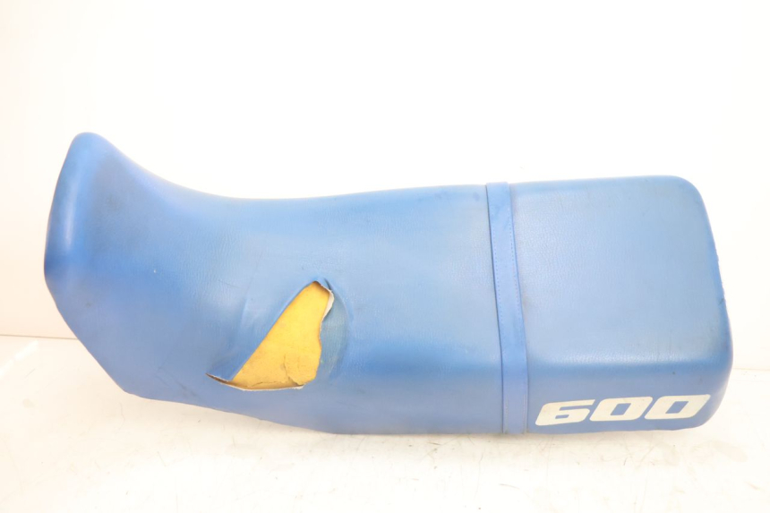 photo de SELIM SUZUKI DR S 600 (1985 - 1989) - Pontos de fixação