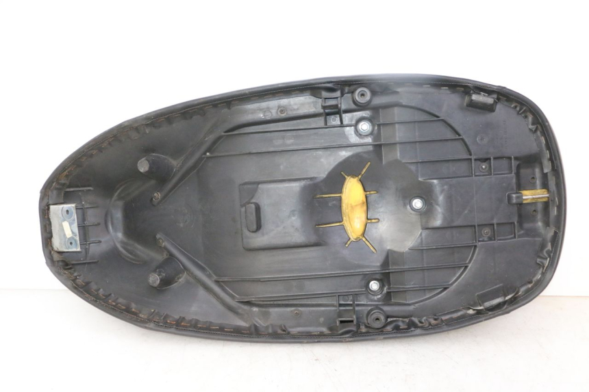 photo de SELIM PEUGEOT ELYSTAR 50 (2002 - 2014) - Pontos de fixação