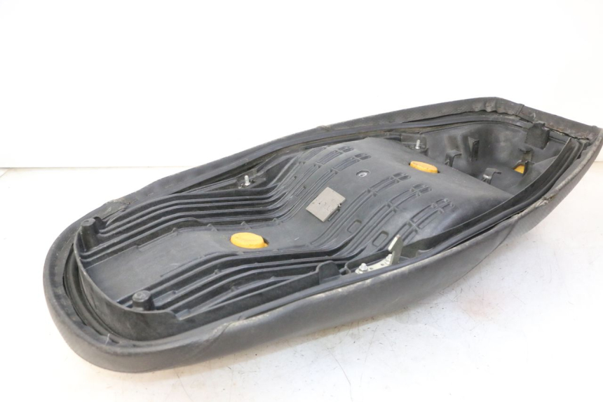 photo de SELIM HONDA FES S-WING SWING ABS 125 (2007 - 2015) - Detalhes característicos