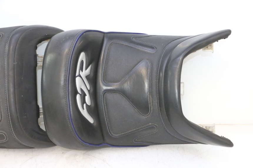 photo de SELIM YAMAHA FJR 1300 (2001 - 2005) - Pontos de fixação