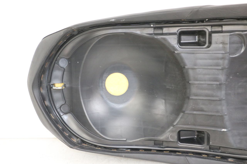 photo de SELIM PEUGEOT GEOPOLIS RS 125 (2007 - 2009) - Detalhes característicos