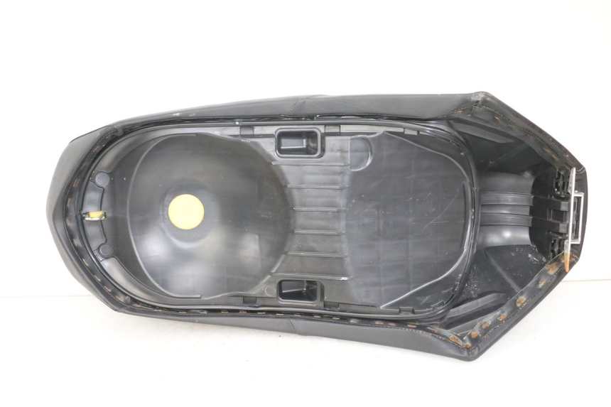 photo de SELIM PEUGEOT GEOPOLIS RS 125 (2007 - 2009) - Ampliação dos componentes