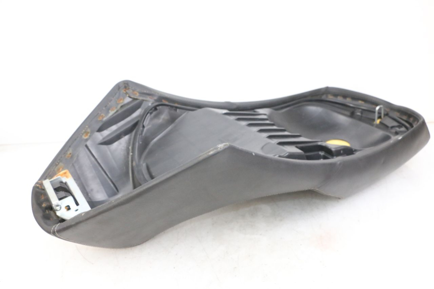 photo de SELIM PEUGEOT GEOPOLIS RS 125 (2007 - 2009) - Pontos de fixação