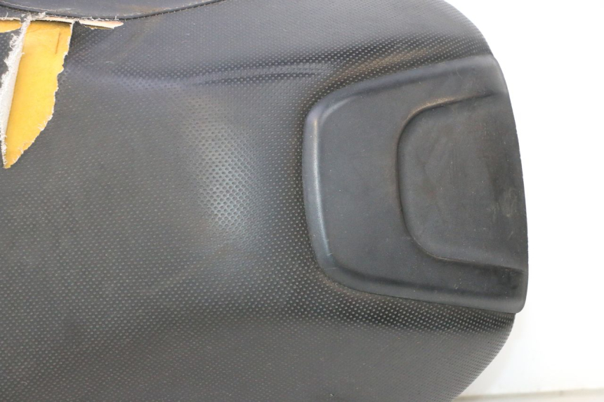 photo de SELIM GILERA GP 800 (2007 - 2013) - Detalhe da peça