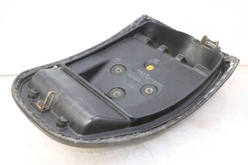 photo de SELIM KYMCO GRAND DINK 125 (2002 - 2007) - Ampliação dos componentes