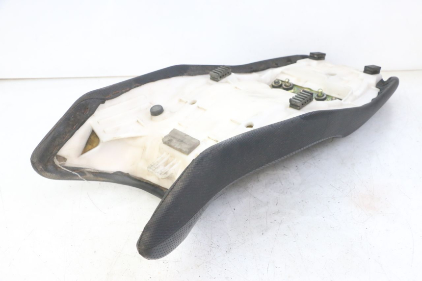 photo de SELIM SUZUKI GS GSE 500 (2001 - 2003) - Detalhe da peça