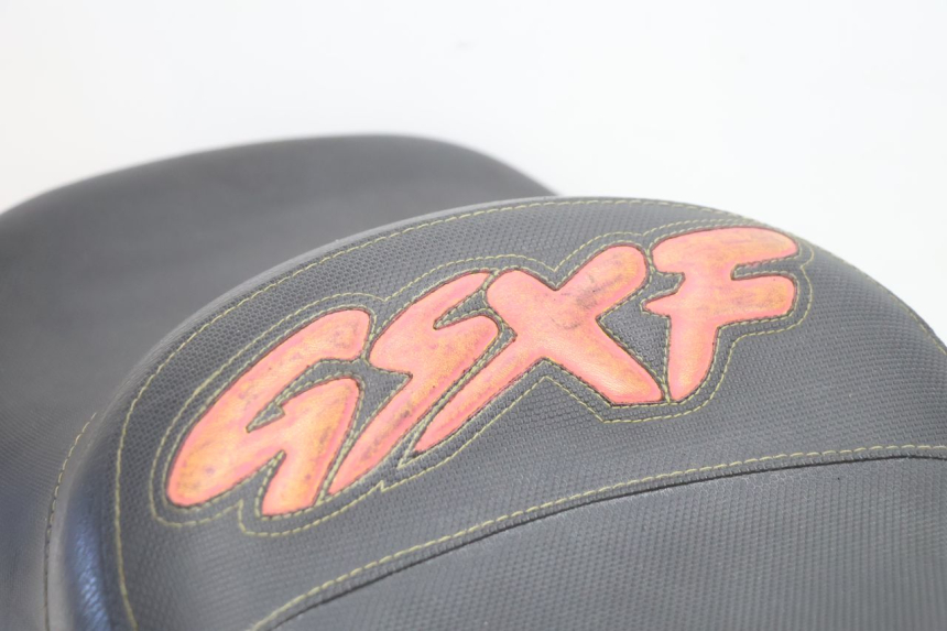 photo de SELIM SUZUKI GSX F GSXF 750 (1988 - 1998) - Zoom do estado de desgaste