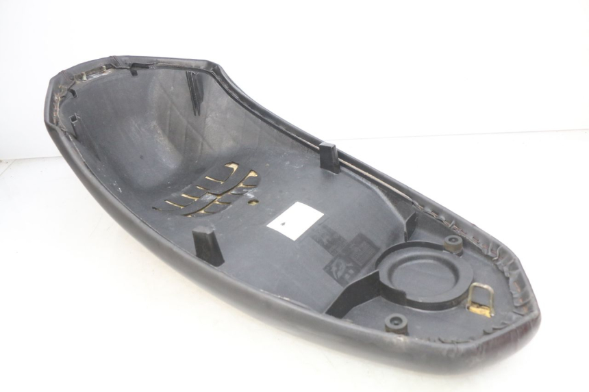 photo de SELIM PEUGEOT KISBEE 2T 50 (2010 - 2017) - Ampliação dos componentes