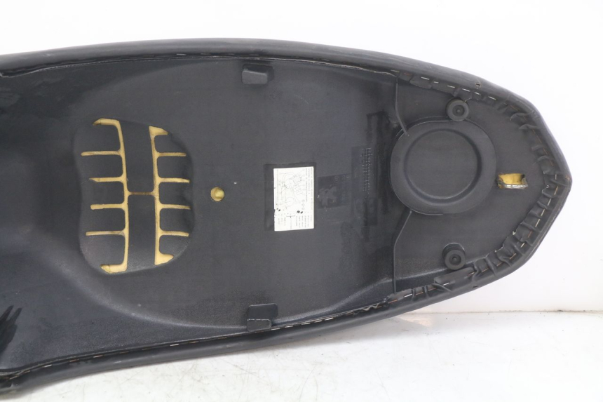 photo de SELIM PEUGEOT KISBEE 2T 50 (2010 - 2017) - Detalhe da peça