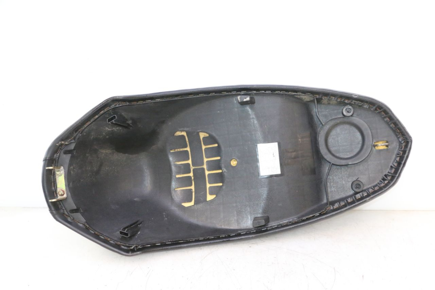 photo de SELIM PEUGEOT KISBEE 2T 50 (2010 - 2017) - Outro ângulo de visão