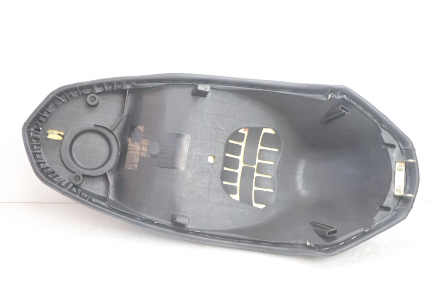 photo de SELIM PEUGEOT KISBEE 2T 50 (2010 - 2017) - Ampliação dos componentes