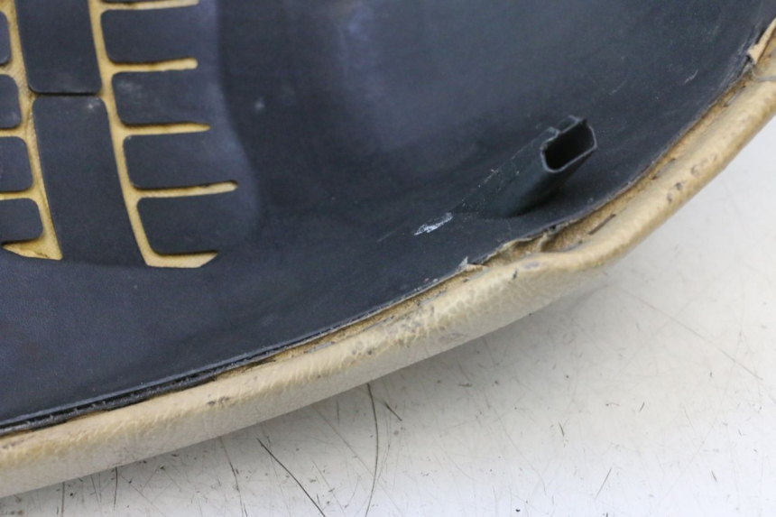 photo de SELIM PEUGEOT KISBEE 2T 50 (2010 - 2017) - Detalhes característicos