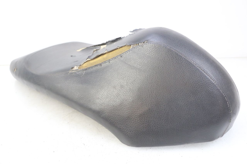 photo de SELIM PEUGEOT KISBEE 4T 50 (2010 - 2017) - Zoom do estado de desgaste